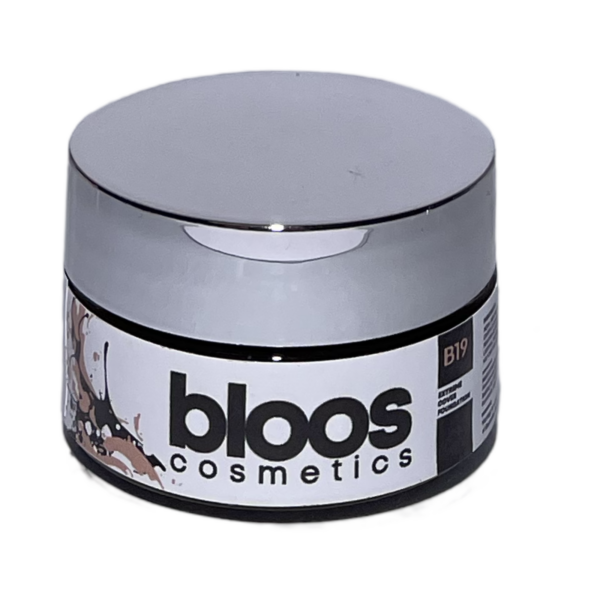 Bloos Xtreme Coverage Moisturising Blurring Foundation – B19 (20g)